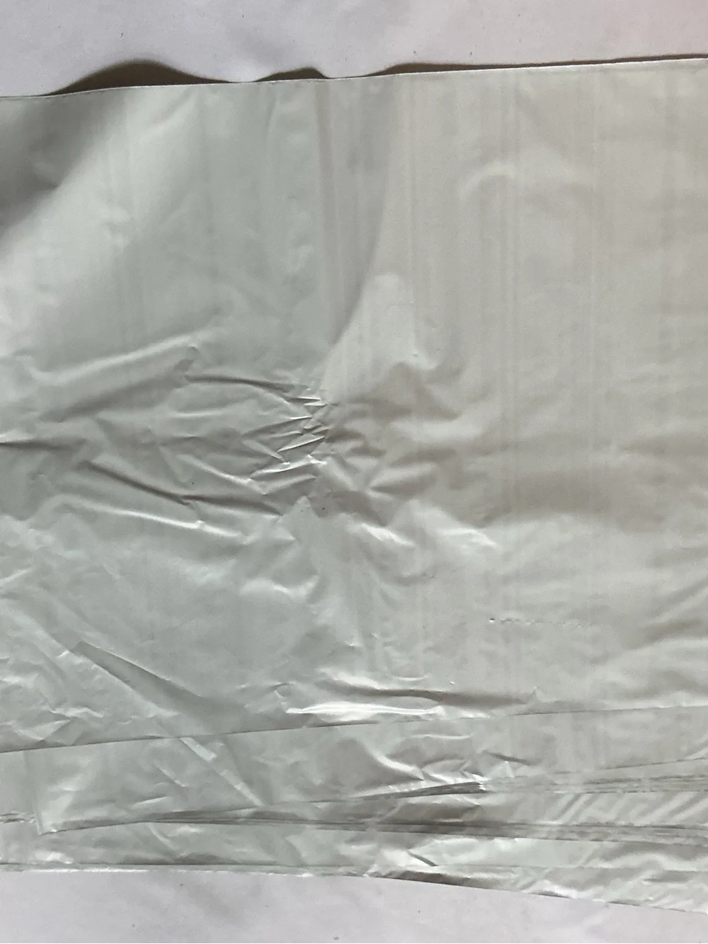 White Mailer Shipping Bags with Self-Seal Strip 20 pcs. Size 19” x 24”
